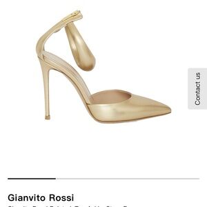 Gianvito Rossi  Gold Pointed Toe Heels